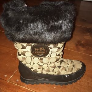 Coach boots